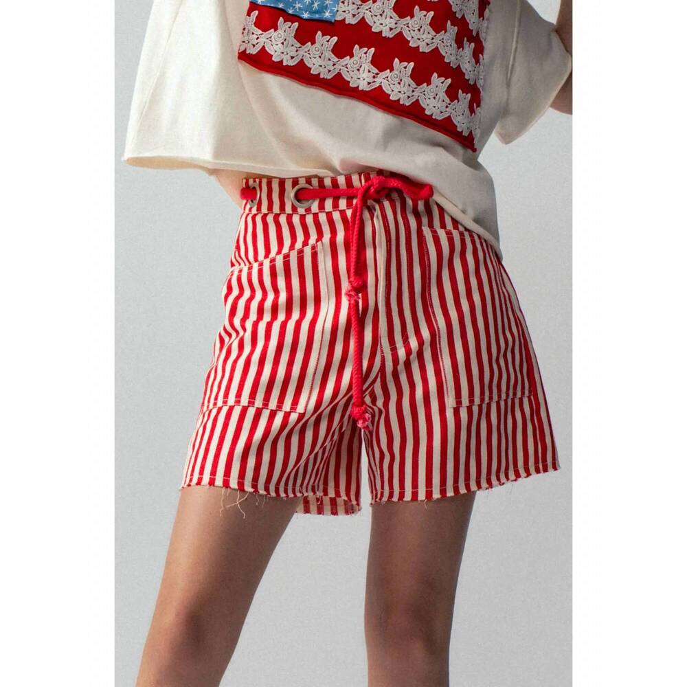 NEW URBAN DAIZY july striped shorts in red